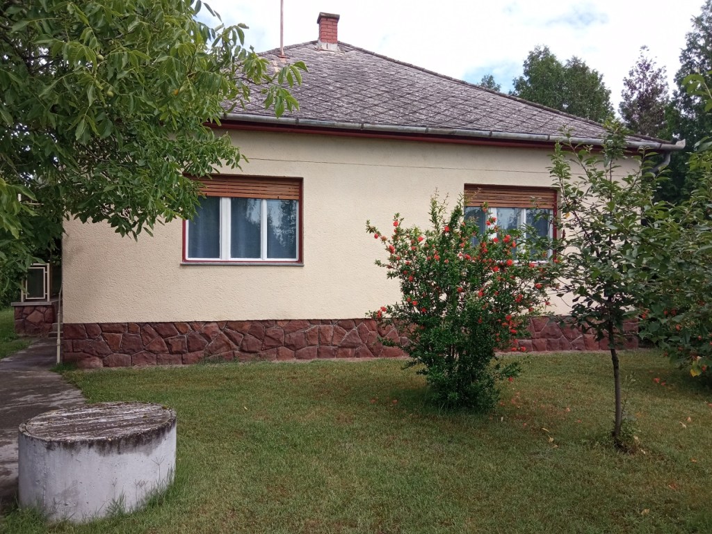 Nyaralóház és kerámiaműhely